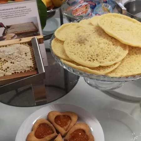 Rosa Nocleg ze śniadaniem Loano