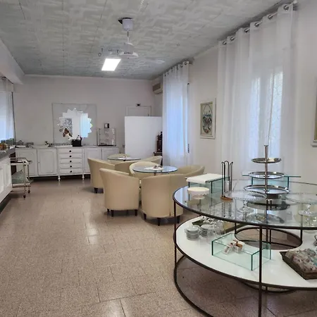 Rosa Nocleg ze śniadaniem Loano