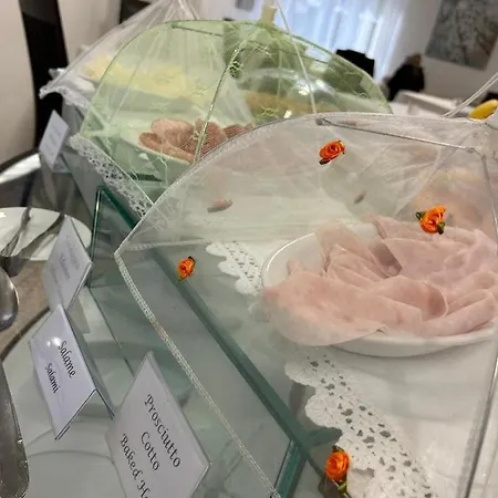 Rosa 住宿加早餐酒店